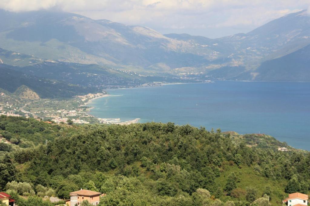 Affittacamere Agrestis Domus San Giovanni a Piro Esterno foto